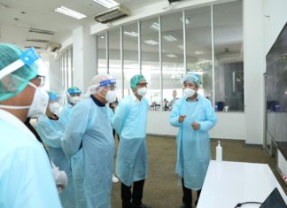 รองนายกรัฐมนตรี ลงพื้นที่หน่วยตรวจคัดกรองโควิด-19 ของกลุ่ม ปตท. เน้น “ตรวจเร็ว แยกเร็ว รักษาเร็ว”