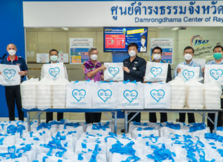 IRPC ร่วมกับ จ.ระยอง เดินหน้าโครงการ “อิ่มอกอิ่มใจ หนึ่งร้าน…ร้อยอิ่ม” ส่งมอบอาหารกล่องให้ชุมชน