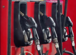 กบง.ยังไม่อนุมัติแนวทางช่วยเหลือกลุ่มผู้ใช้เบนซิน