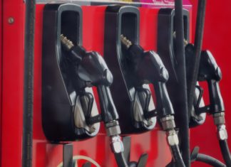 ชำแหละ รัฐตรึงดีเซลสุดกำลัง ใครได้ประโยชน์? ใครรับกรรม?