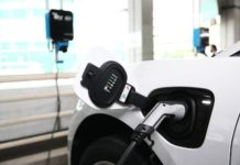 ครม. อนุมัติงบฯ กลางปี 2565 กว่า 2.9 พันล้านบาทหนุนการใช้รถยนต์และมอเตอร์ไซค์ไฟฟ้าจากแบตเตอรี่ รวม 26,900 คัน