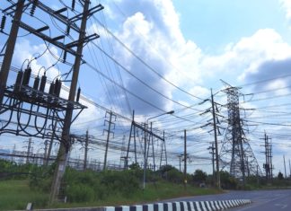 นายกรัฐมนตรีเรียกกระทรวงพลังงานถกตรึงค่าไฟ โยน กฟผ. รับภาระต้นทุนแทนประชาชนเกินแสนล้าน