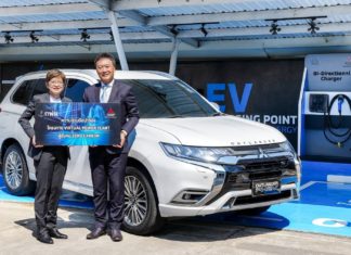 มิตซูบิชิ มอเตอร์ส ร่วมกับ กฟผ. นำร่องศึกษาการสั่งจ่ายไฟฟ้าจากแบตเตอรี่รถยนต์ไฟฟ้าสู่ระบบไฟฟ้า