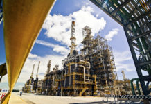 โรงกลั่นน้ำมัน SPRC เผยขาดทุนสต็อกในไตรมาส 4/2565 หลังราคาน้ำมันลดลงต่อเนื่อง