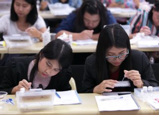 อบรมฟรี! ปฏิบัติการเคมีแบบย่อส่วน ต่อยอดเทคนิคให้ครูวิทย์ สู่ลูกศิษย์ทั่วไทย