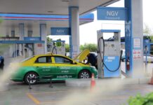 ปตท. ยืนยันช่วยราคา NGV รถโดยสารสาธารณะ 2 ปี ใช้ราคา 14.62 บาทต่อ กก. ไป 6 เดือน ก่อนพิจารณาราคาใหม่