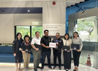 เอ็กซอนโมบิลมอบคอมพิวเตอร์เก่าสภาพดีให้กับโครงการ “คอมเก่าสู่คนใหม่ เรียนรู้ไกลไม่สิ้นสุด”