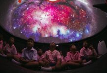 เชฟรอน – หอดูดาวสงขลา ร่วมเปิดโลกดาราศาสตร์แก่เยาวชนที่เกาะพะงัน ผ่านกิจกรรม “พาดาวมาหาน้อง ท้องฟ้าจําลองเคลื่อนที่”