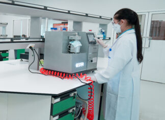 “วชิรแล็บเพื่อสังคม” จากความร่วมมือของ IRPC และ วชิรพยาบาล ก้าวสู่มาตรฐานระดับชาติ ได้การรับรอง มอก. สาขาการทดสอบวัสดุและอุปกรณ์ทางการแพทย์