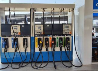 กบน. ควักเงินกองทุนฯ ชดเชยราคาดีเซลเพิ่ม หลังปรับขึ้นราคาไม่ได้อีก เหตุ 3 เดือน ขึ้นราคาเต็มเพดาน 3 บาทต่อลิตรแล้ว