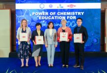 นักวิชาการย้ำบทบาทวิชาเคมี หัวใจการพัฒนานวัตกรรมสู่ความยั่งยืน ชูโครงการ “ห้องเรียนเคมีดาว” สร้างโอกาสเด็กไทยครบ 10 ปี