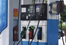 ราคาน้ำมันตลาดโลกขาลง กบน.รีดเงินผู้ใช้น้ำมันกลุ่มเบนซินส่งเข้ากองทุนน้ำมันรวมกว่า 4 บาทต่อลิตรแล้ว ส่วนดีเซล ถูกเก็บเพิ่มเป็น 1.62 บาทต่อลิตร