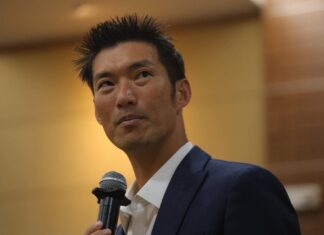 “ธนาธร”ส่งจดหมายถึงนายกรัฐมนตรีทบทวนซื้อไฟฟ้าพลังงานหมุนเวียน 3,600 เมกะวัตต์