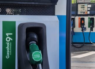 ลุ้นของขวัญปีใหม่รัฐบาล ลดราคาน้ำมันดีเซลและกลุ่มเบนซิน 50 สตางค์ ถึง 1 บาทต่อลิตร