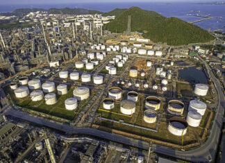 ตลาดคาดอุปทานน้ำมันโลกมีแนวโน้มเกินดุล ด้านสถานการณ์ภูมิรัฐศาสตร์ในตะวันออกกลางยังตึงเครียด