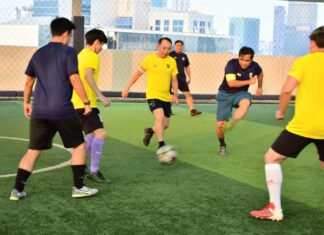 ปลัดพลังงานนำทีมผู้บริหารกระทรวงพลังงานลงสนามเตะฟุตบอลกระชับมิตรทีมสื่อมวลชน