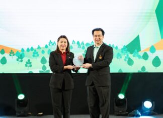 Dow และครูผู้ชนะ DOW-CST Award รับพระราชทานโล่เกียรติยศเดินหน้าพัฒนาวงการศึกษาวิทยาศาสตร์ไทย