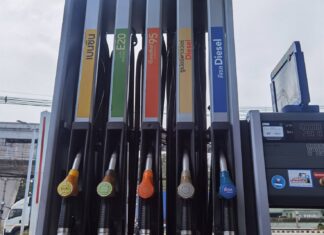 กบน. เร่งรีดเงินผู้ใช้ดีเซลส่งคืนกองทุนน้ำมันฯ เพิ่มอีก 40 สตางค์ต่อลิตร เป็น 2.67 บาทต่อลิตร