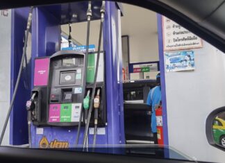 กรมธุรกิจพลังงานเผยคนใช้รถอีวีเพิ่มทำยอดใช้กลุ่มเบนซินชะลอตัว