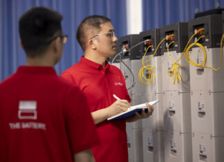 บริษัท เคลิงค์ แอดวานซ์ เทคโนโลยี จำกัด จับมือ BYD Energy Storage Systems รุกตลาด Hybrid + Energy Storage เจ้าแรกและเจ้าเดียวในไทย