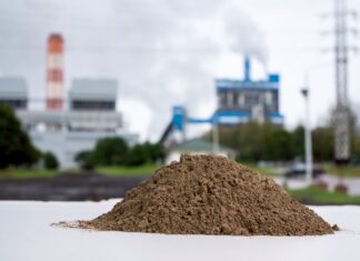 กฟผ. ใช้แนวคิดเศรษฐกิจหมุนเวียน เปลี่ยน “เถ้าลอย” ไร้ค่า เป็นคอนกรีตรักษ์โลก