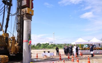 บี.กริม เพาเวอร์ และ ดิจิทัล เอดจ์ ร่วมตอกเข็มฤกษ์ เริ่มโครงการศูนย์ดาต้าเซ็นเตอร์ มูลค่า 24,520 ล้านบาท ตั้งเป้าเปิดให้บริการปลายปี 2569