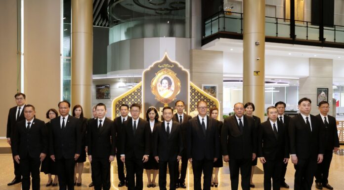 กลุ่ม ปตท. จัดพิธีแสดงความอาลัยถวายแด่ สมเด็จพระนางเจ้าสิริกิติ์ พระบรมราชินีนาถ พระบรมราชชนนีพันปีหลวง