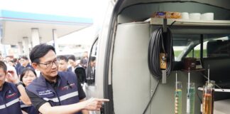 “อรรถพล” ลงพื้นที่ สงขลา ตรวจคุณภาพน้ำมันในปั๊มหลังน้ำลด ยืนยันได้มาตรฐาน